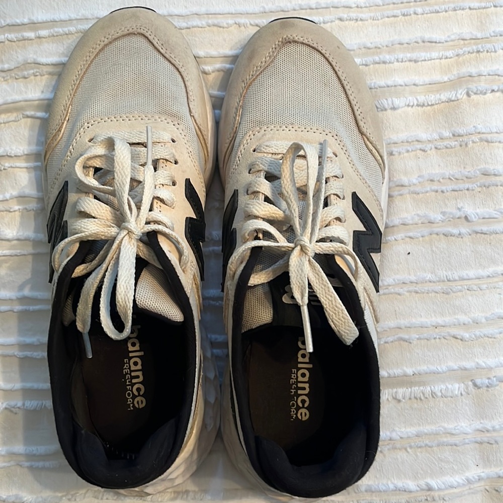 New Balance Sneakers
